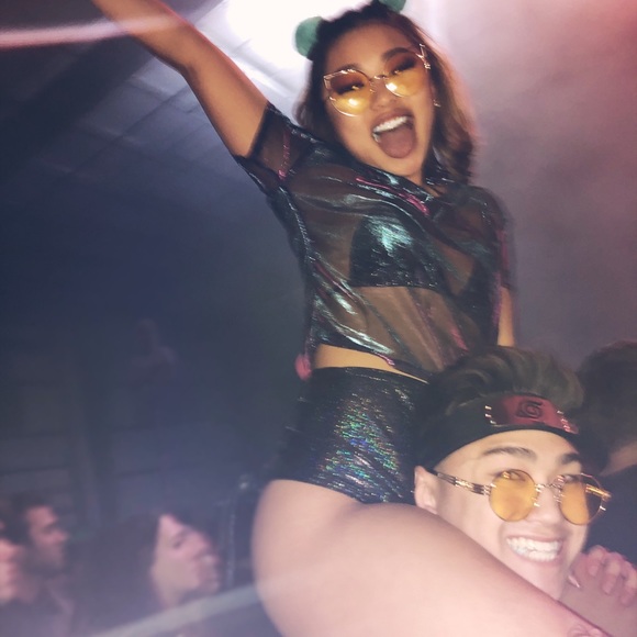 Rave Wonderland two piece set - Picture 2 of 4